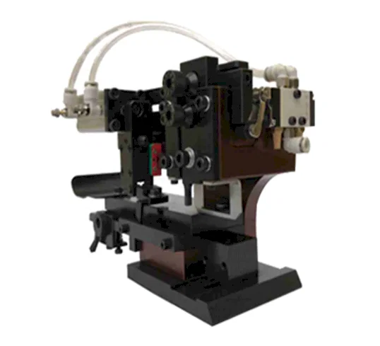 Πνευματικό Transverse Die for Wide Ακροδέκτηςs